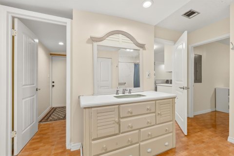 Copropriété à vendre à Port St. Lucie, Floride: 2 chambres, 119.29 m2 № 2415686 - photo 25