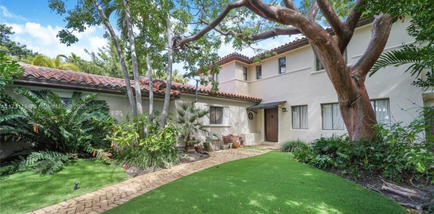 Casa en Miami Beach, Florida 4 dormitorios, 219.16 m2 № 1706832