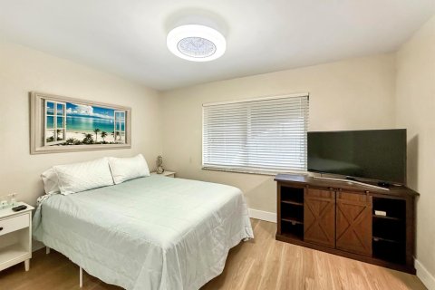 Condo in Delray Beach, Florida, 2 bedrooms  № 2083374 - photo 8