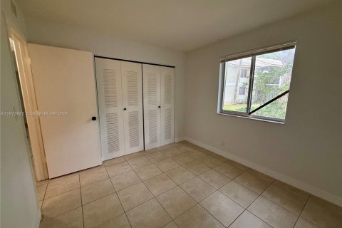 Copropriété à louer à Pompano Beach, Floride: 2 chambres, 77.11 m2 № 1925902 - photo 8