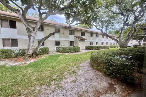 Copropriété à louer à Pompano Beach, Floride: 2 chambres, 77.11 m2 № 1925902 - photo 12