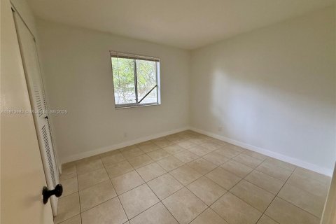 Copropriété à louer à Pompano Beach, Floride: 2 chambres, 77.11 m2 № 1925902 - photo 7