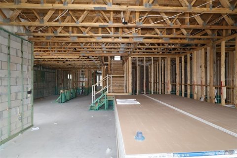 Casa en venta en Orlando, Florida, 5 dormitorios, 462.37 m2 № 2290508 - foto 4