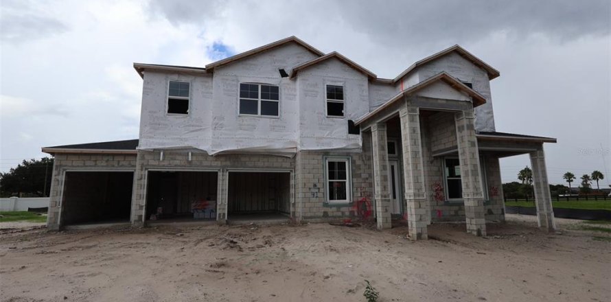 Casa en Orlando, Florida 5 dormitorios, 462.37 m2 № 2290508