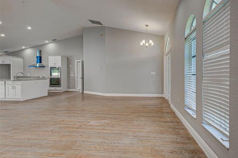 Casa en alquiler en Port Charlotte, Florida, 3 dormitorios, 204.85 m2 № 1915933 - foto 21