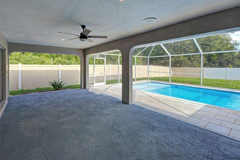 Casa en alquiler en Port Charlotte, Florida, 3 dormitorios, 204.85 m2 № 1915933 - foto 4