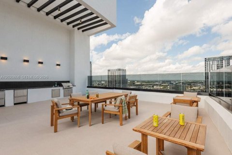 Copropriété à vendre à Miami, Floride: 1 chambre, 48.96 m2 № 2154297 - photo 4