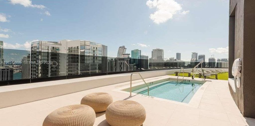 Condo à Miami, Floride, 1 chambre  № 2154297