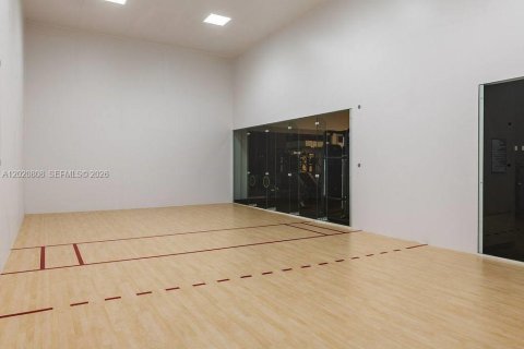 Copropriété à vendre à Miami, Floride: 1 chambre, 48.96 m2 № 2154297 - photo 10