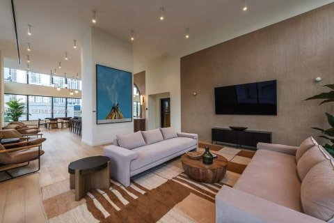 Copropriété à vendre à Miami, Floride: 1 chambre, 48.96 m2 № 2154297 - photo 15