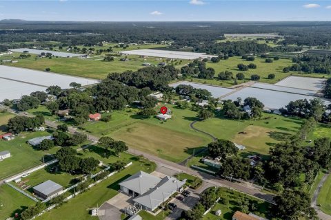 Купить земельный участок в Плант-Сити, Флорида № 1912483 - фото 1