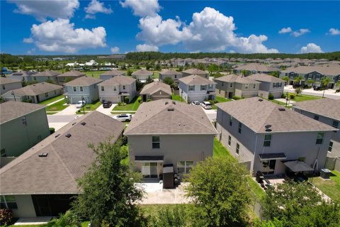 House in Odessa, Florida 4 bedrooms, 209.96 sq.m. № 2222807 - photo 4