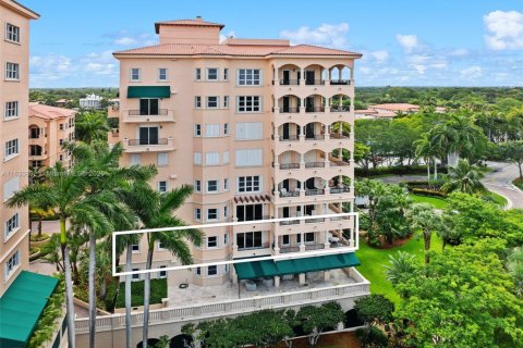 Condo in Coral Gables, Florida, 3 bedrooms  № 1845859 - photo 5