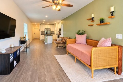 House in Daytona Beach, Florida 3 bedrooms, 134.15 sq.m. № 2391334 - photo 13