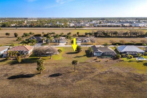 Terreno en venta en Punta Gorda, Florida № 2213015 - foto 14