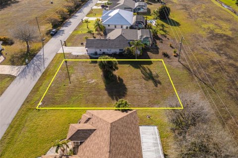 Terreno en venta en Punta Gorda, Florida № 2213015 - foto 2