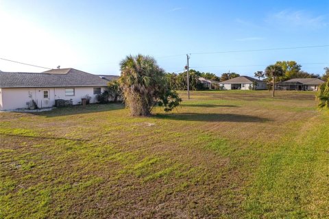Terreno en venta en Punta Gorda, Florida № 2213015 - foto 8
