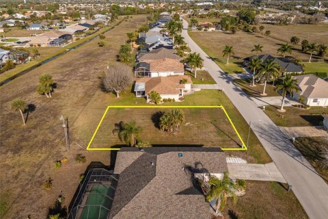 Terreno en venta en Punta Gorda, Florida № 2213015 - foto 17