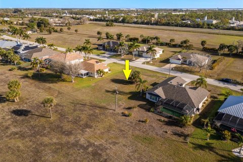 Terreno en venta en Punta Gorda, Florida № 2213015 - foto 16
