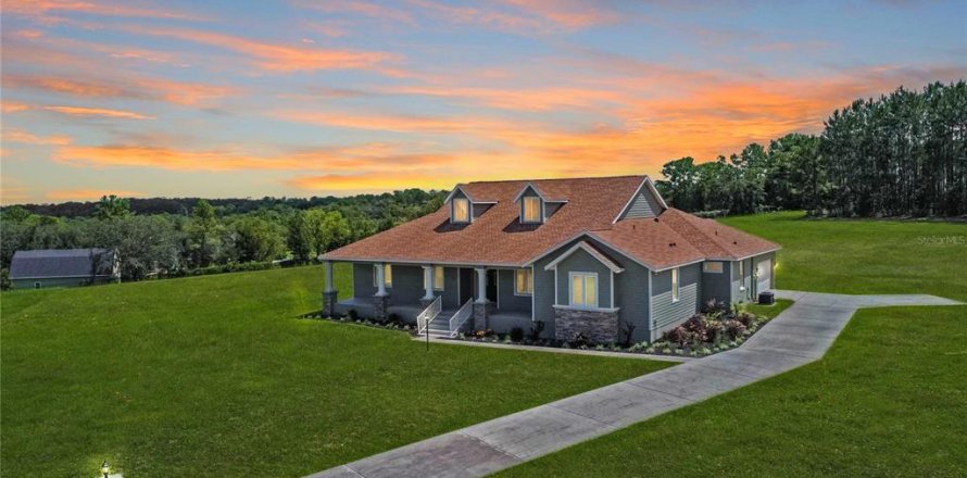 Villa ou maison à Inverness, Floride 3 chambres, 304.25 m2 № 1879274