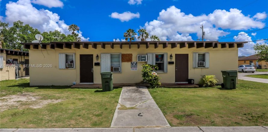 Immobilier commercial à Homestead, Floride 125.05 m2 № 2067383