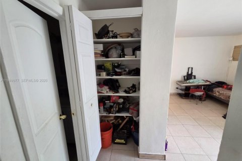 Immobilier commercial à vendre à Homestead, Floride: 125.05 m2 № 2067383 - photo 15