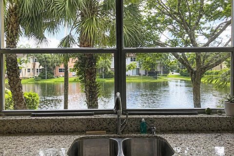 Villa ou maison à vendre à Plantation, Floride: 5 chambres, 266.44 m2 № 1786691 - photo 9
