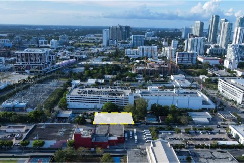 Immobilier commercial à vendre à Miami, Floride № 2297379 - photo 4