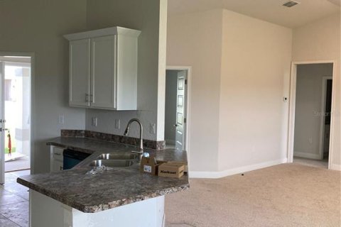 Villa ou maison à vendre à Ocala, Floride: 4 chambres, 163.04 m2 № 2148421 - photo 8