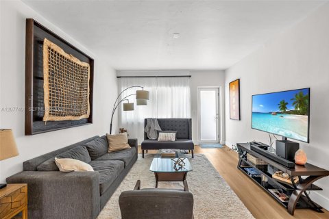 Copropriété à vendre à Miami Beach, Floride: 1 chambre, 47.01 m2 № 2319705 - photo 4