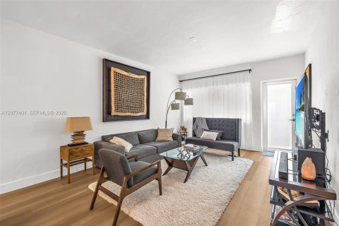 Copropriété à vendre à Miami Beach, Floride: 1 chambre, 47.01 m2 № 2319705 - photo 3