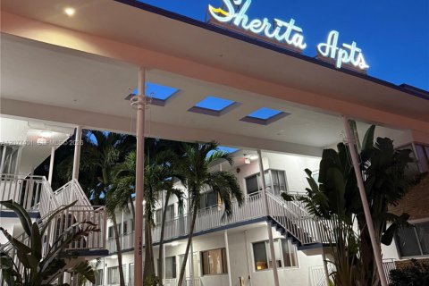 Condo à Miami Beach, Floride, 1 chambre  № 2319705