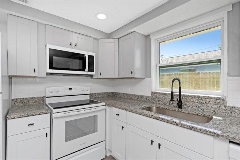 Villa ou maison à vendre à Hudson, Floride: 2 chambres, 95.13 m2 № 1870471 - photo 21