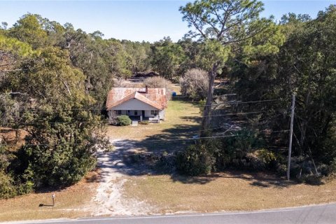 Casa en venta en Silver Springs Shores, Florida, 3 dormitorios, 151.24 m2 № 2206350 - foto 4