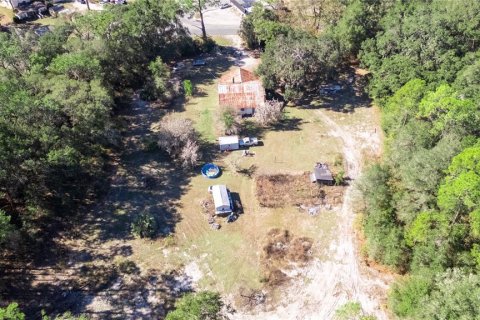 Casa en venta en Silver Springs Shores, Florida, 3 dormitorios, 151.24 m2 № 2206350 - foto 9