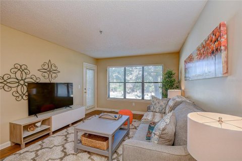 Copropriété à louer à Saint Petersburg, Floride: 1 chambre, 57.23 m2 № 2211859 - photo 12