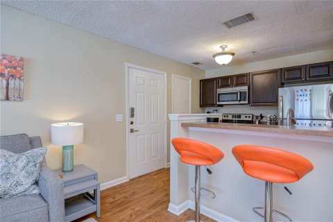 Copropriété à louer à Saint Petersburg, Floride: 1 chambre, 57.23 m2 № 2211859 - photo 4