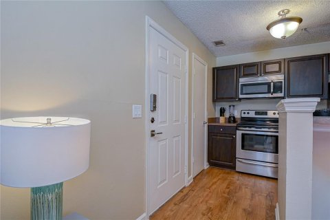 Copropriété à louer à Saint Petersburg, Floride: 1 chambre, 57.23 m2 № 2211859 - photo 3