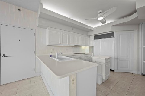 Condo in Longboat Key, Florida, 3 bedrooms  № 2222259 - photo 21