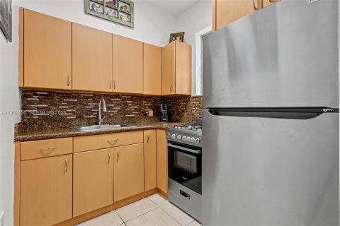 Copropriété à vendre à Miami Beach, Floride: 41.34 m2 № 2010783 - photo 7