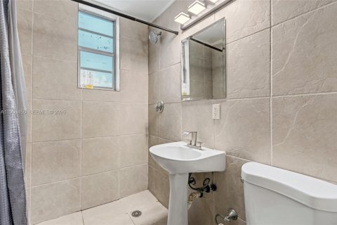 Copropriété à vendre à Miami Beach, Floride: 41.34 m2 № 2010783 - photo 6