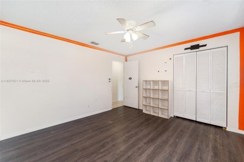 Casa en venta en Ocala, Florida, 3 dormitorios № 1841098 - foto 12