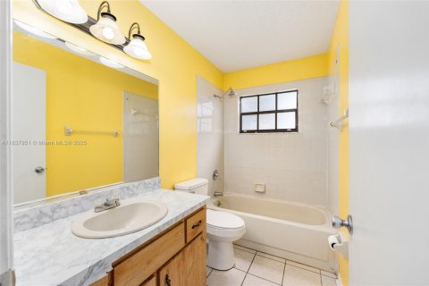 Casa en venta en Ocala, Florida, 3 dormitorios № 1841098 - foto 13