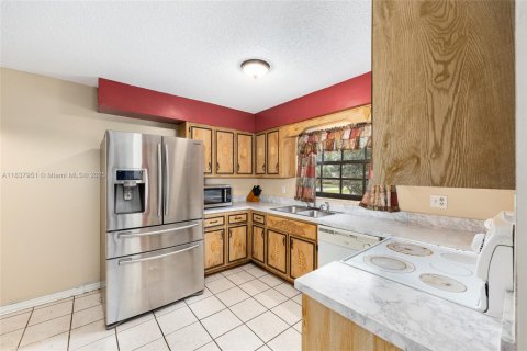 Casa en venta en Ocala, Florida, 3 dormitorios № 1841098 - foto 29
