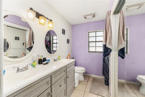 Casa en venta en Ocala, Florida, 3 dormitorios № 1841098 - foto 19