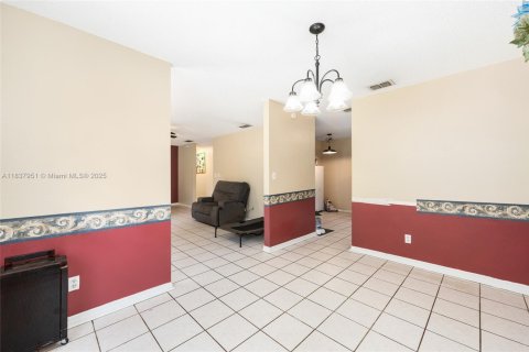 Casa en venta en Ocala, Florida, 3 dormitorios № 1841098 - foto 27