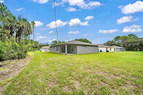 Casa en alquiler en Palm Bay, Florida, 4 dormitorios, 170.29 m2 № 1885432 - foto 18