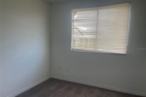 Townhouse in Davenport, Florida 3 bedrooms, 111.48 sq.m. № 1614350 - photo 16