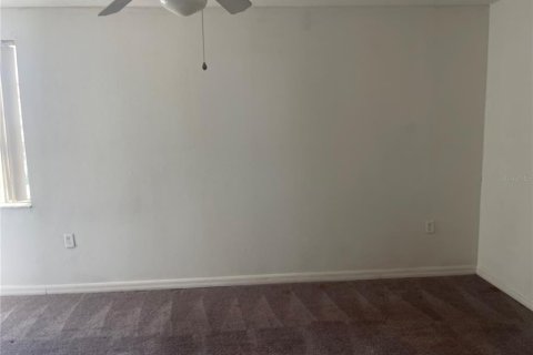 Townhouse in Davenport, Florida 3 bedrooms, 111.48 sq.m. № 1614350 - photo 2