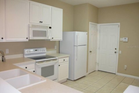 Adosado en alquiler en Orlando, Florida, 2 dormitorios, 143.63 m2 № 1912362 - foto 9